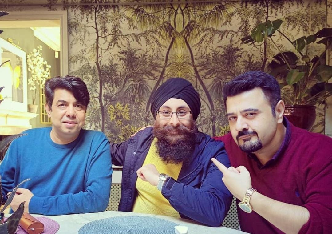 Top Pakistani artists Vicky Naseem and Ahmad Ali Butt
